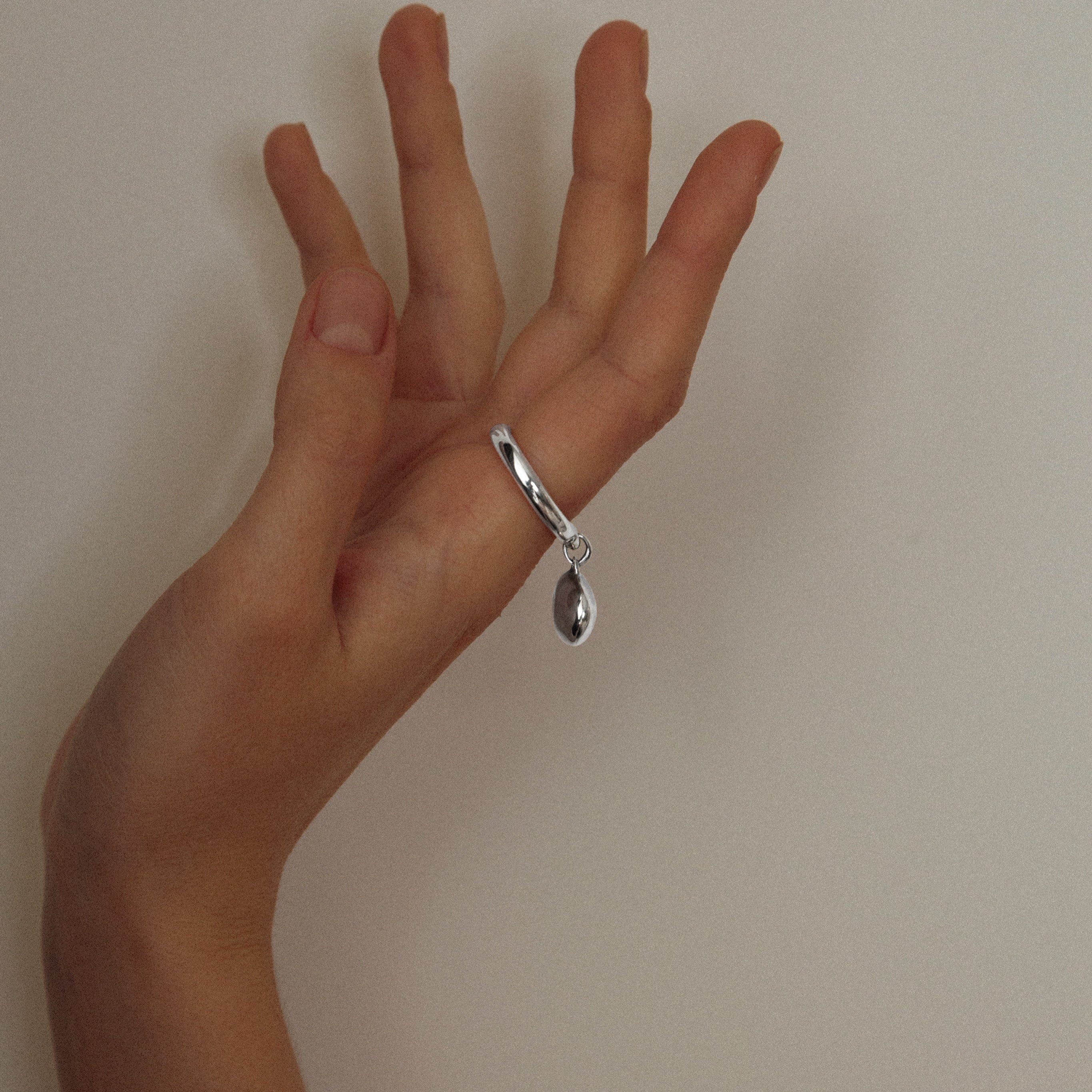 Ring Pebble