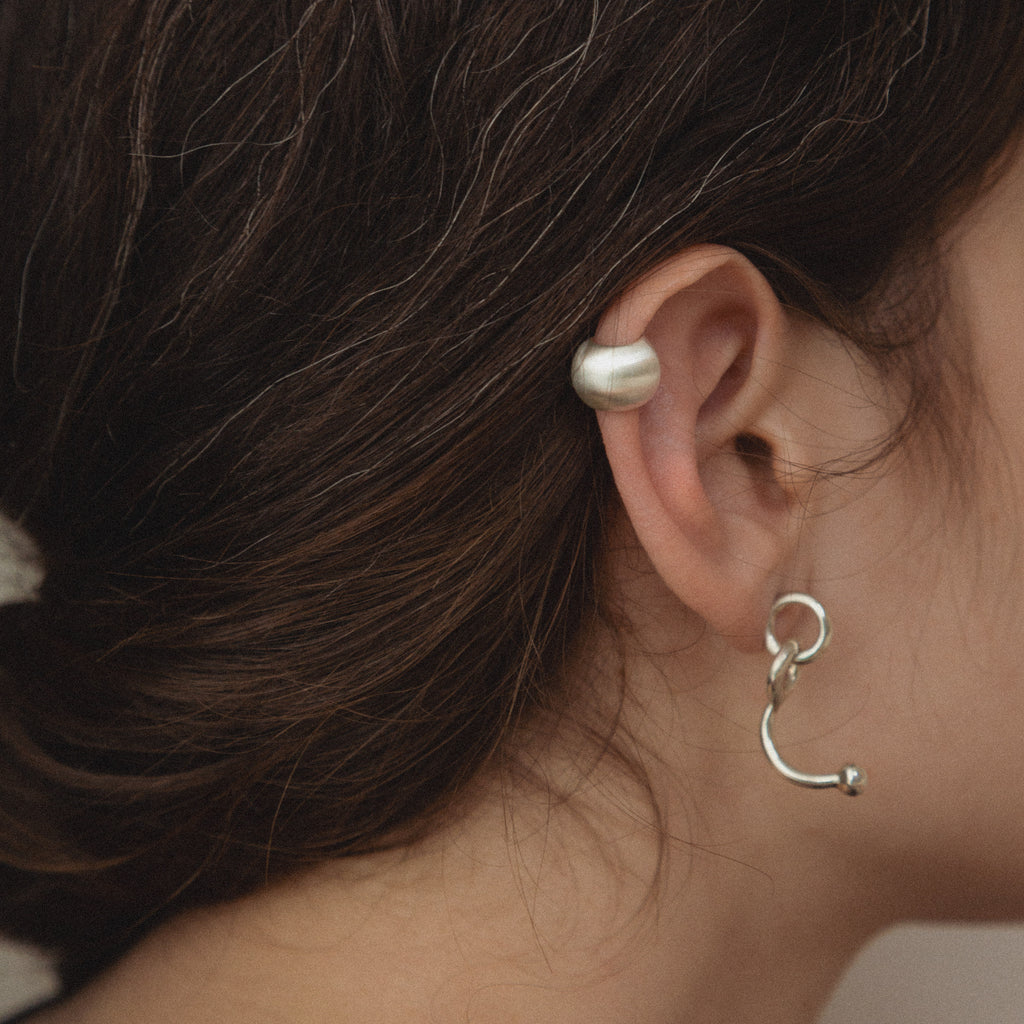 Earcuff Biomechics