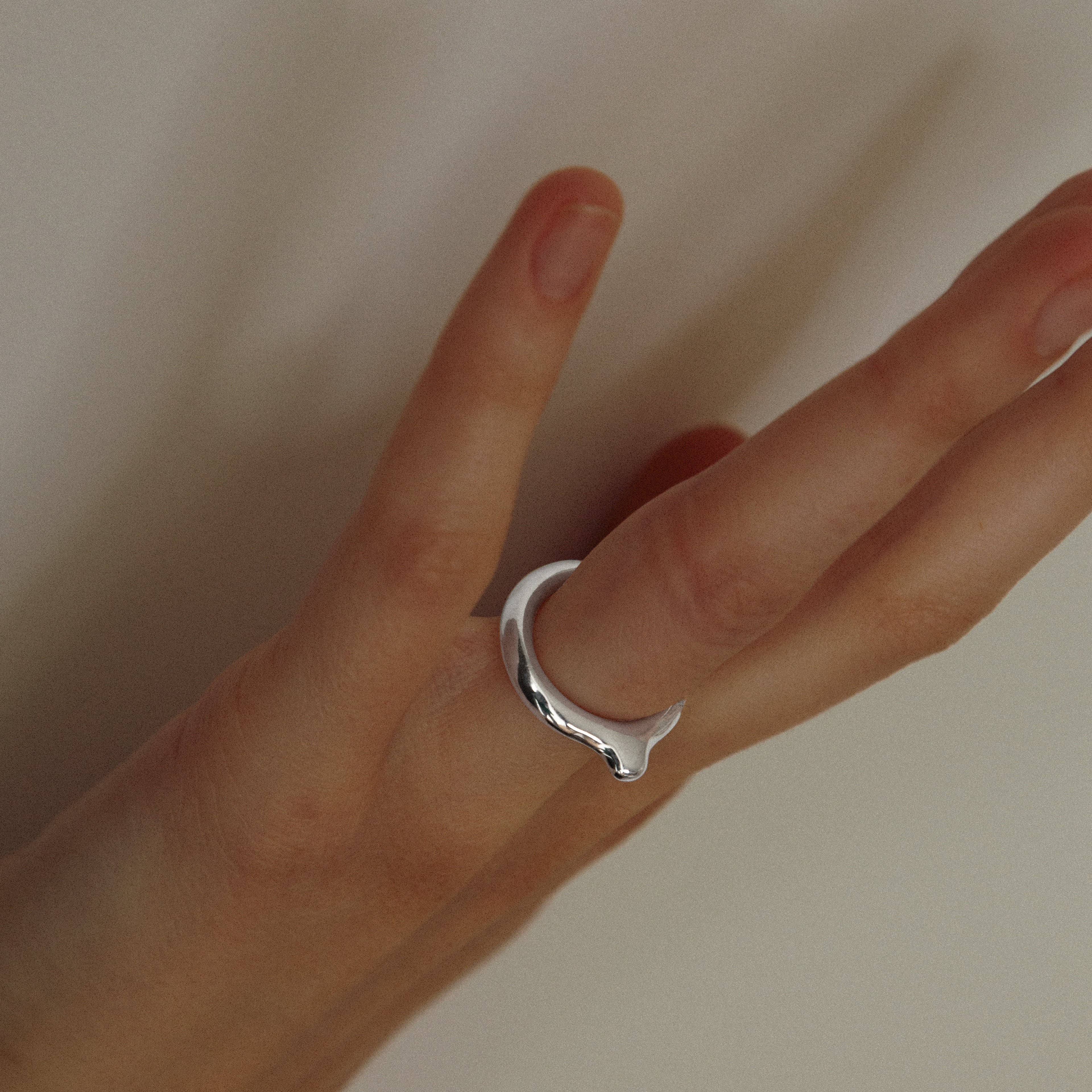 Ring Simplicity